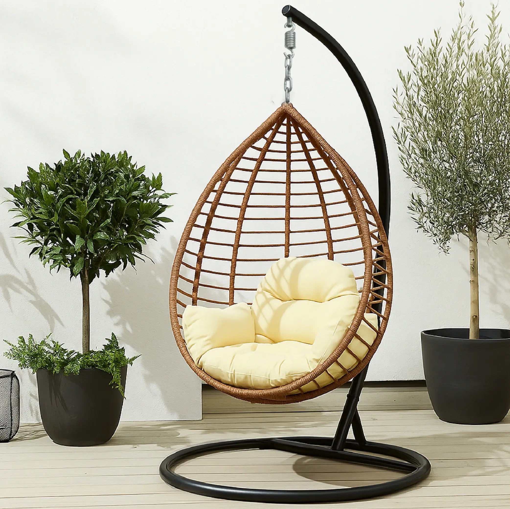 Verada Riviera Hanging Egg Chair